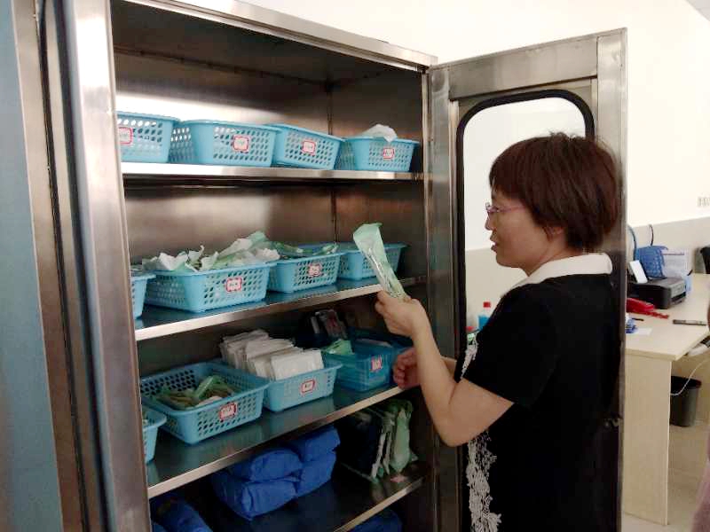 检查口腔科2.jpg 检查口腔科2.jpg